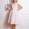 robe swing évasée trapèze retro vintage sans manche col chemise bouton décoratif blanc blanche pois polka dot rouge cintré midi fifties 50s années 50 pin up elegant chic classe casual quotidien tissu coton hearts and roses