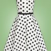robe swing évasée trapèze retro vintage sans manche col V ceinture décorative blanc blanche pois polka dot noir cintré midi fifties 50s années 50 pin up elegant chic classe casual quotidien tissu coton sans jupon hearts and roses