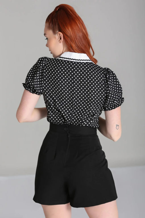 Blouse style rétro, noire à pois et col blancs, Hell Bunny – Image 4